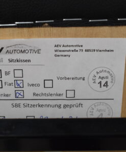 Aguti Fahrer und Beifahrersitz; schwarz/grau