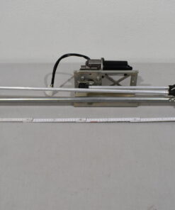 Scheibenwischmotor b-b Systemtechnik mit Arm