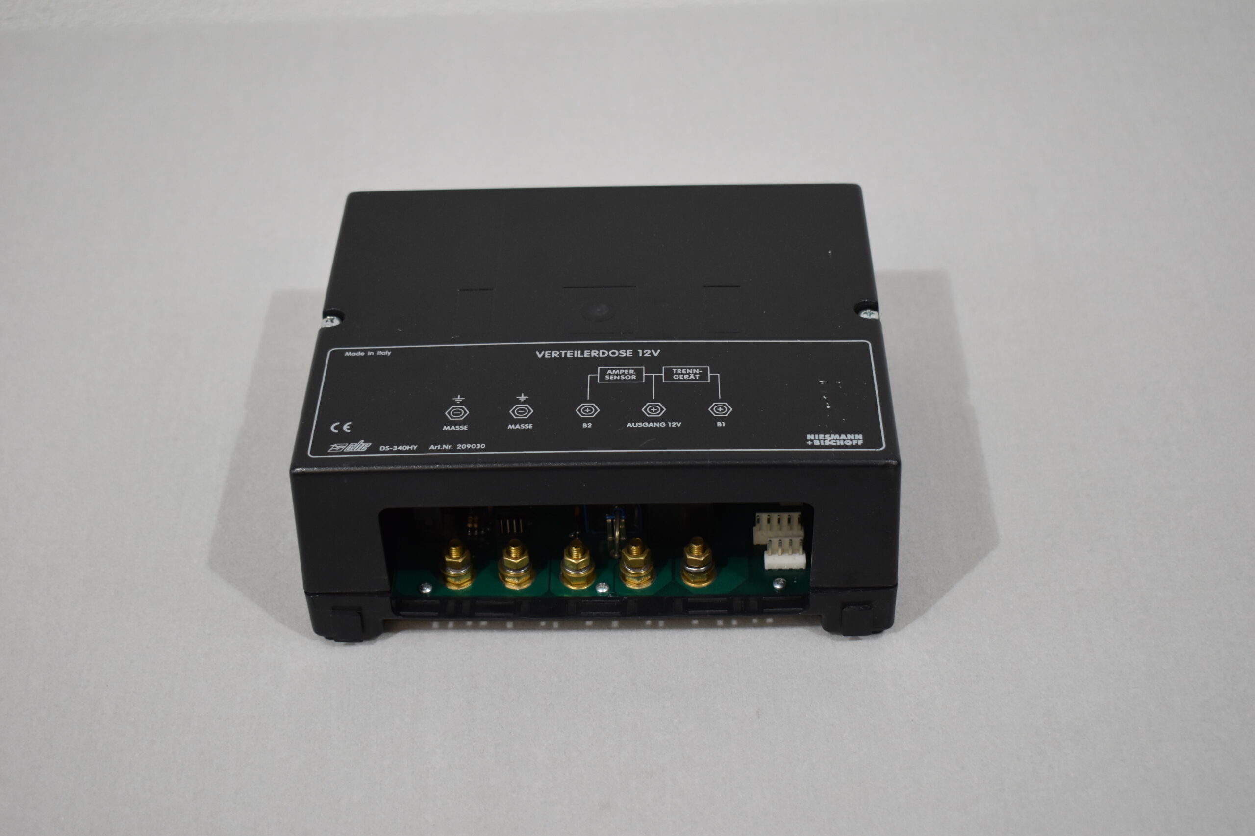Niesmann + Bischoff CBE Verteilerdose 12v 209030 DS-340HY – Bild 2