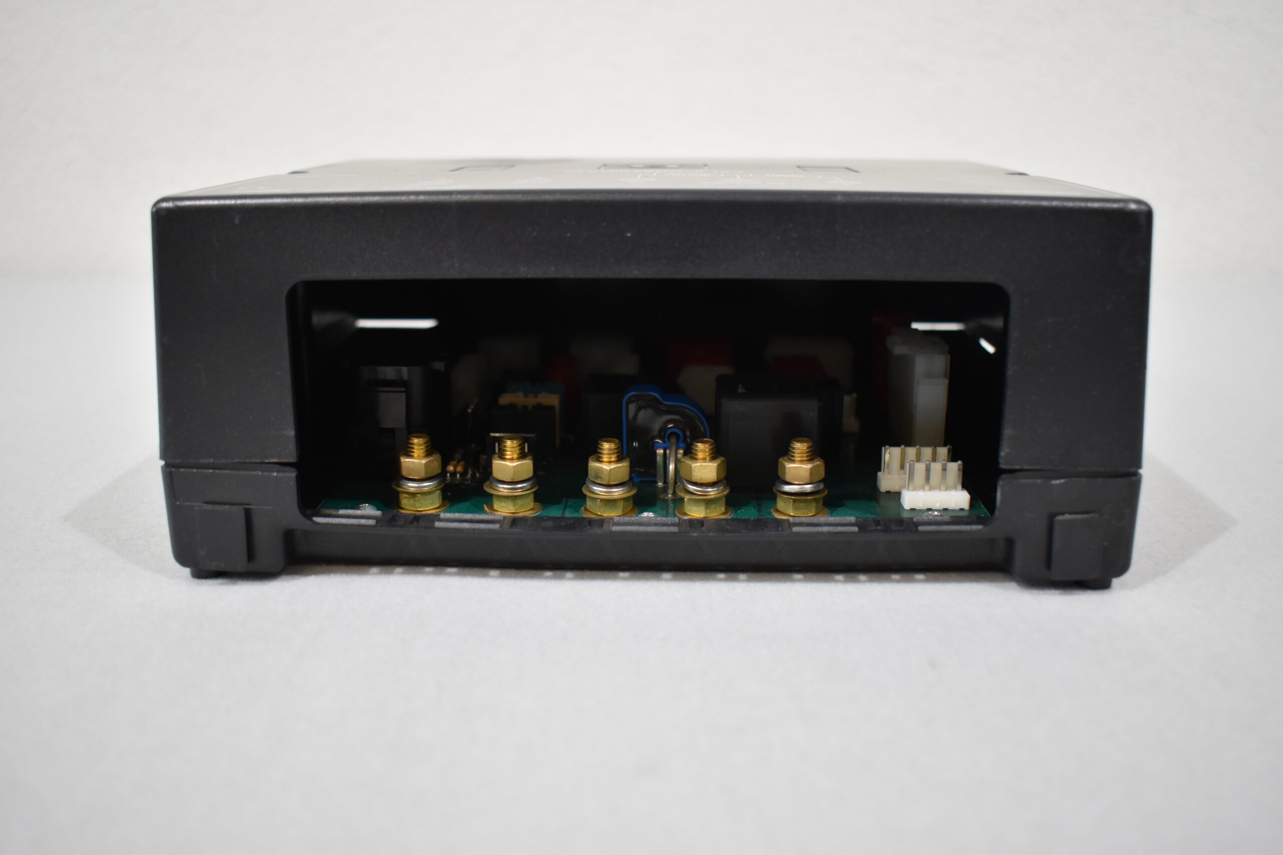 Niesmann + Bischoff CBE Verteilerdose 12v 209030 DS-340HY – Bild 3