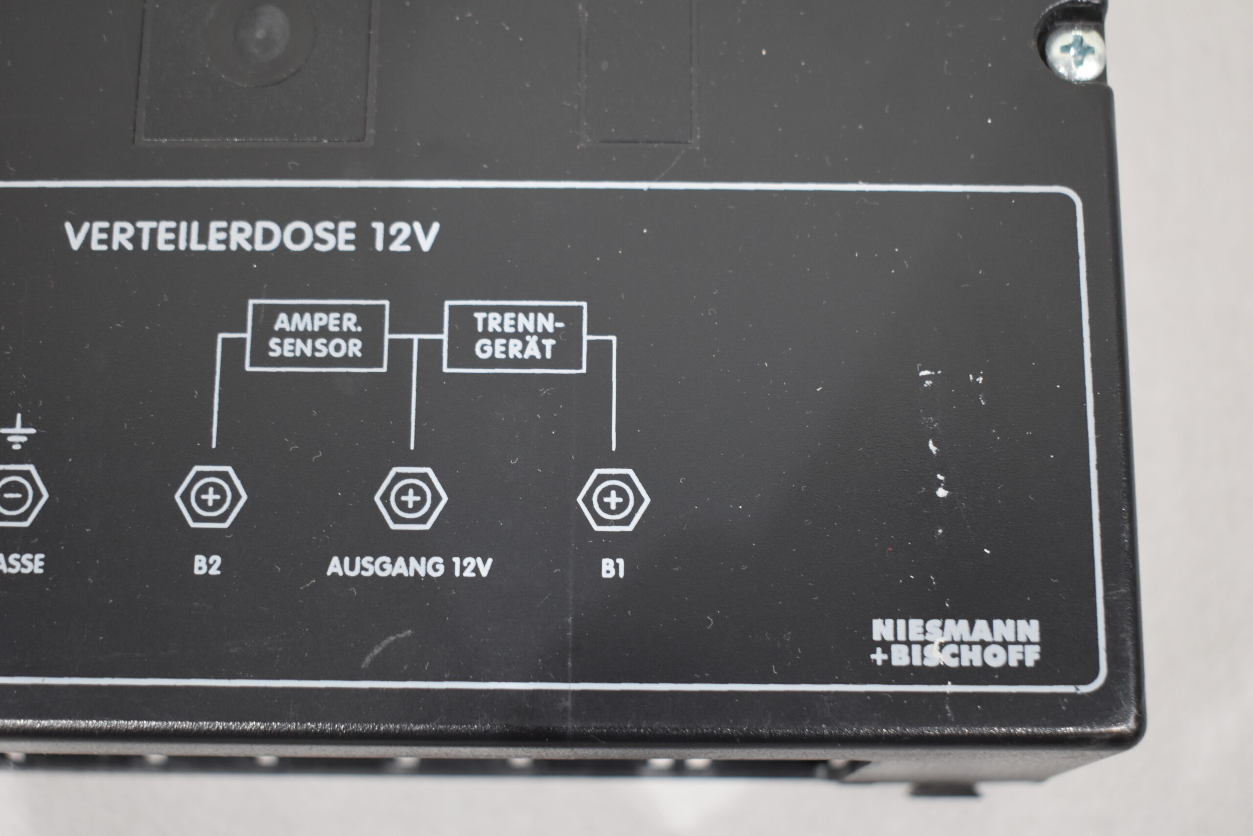 Niesmann + Bischoff CBE Verteilerdose 12v 209030 DS-340HY – Bild 6