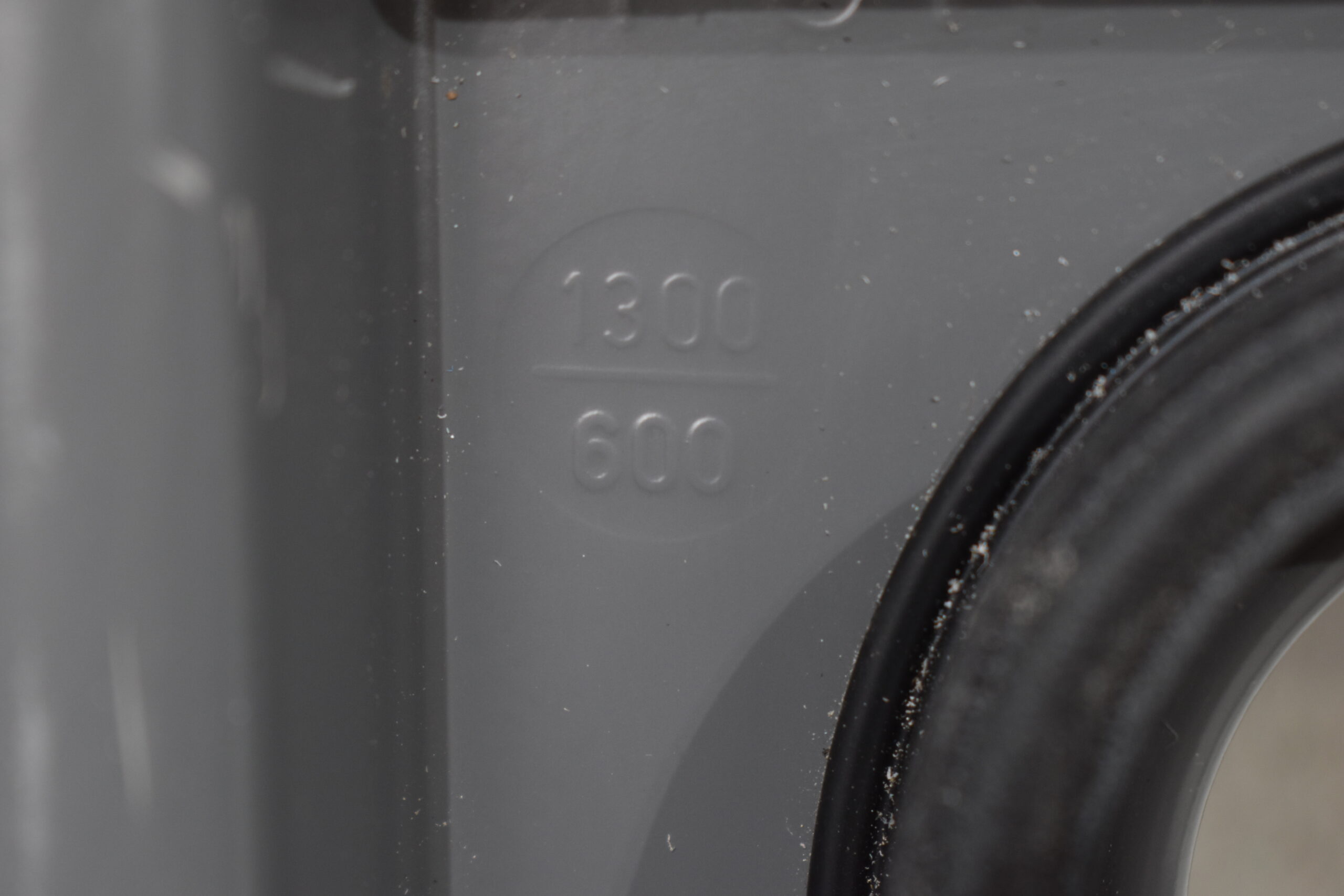 Aussenrahmen für Seitz S4 Ausstellfenster 1300x600 – Bild 4