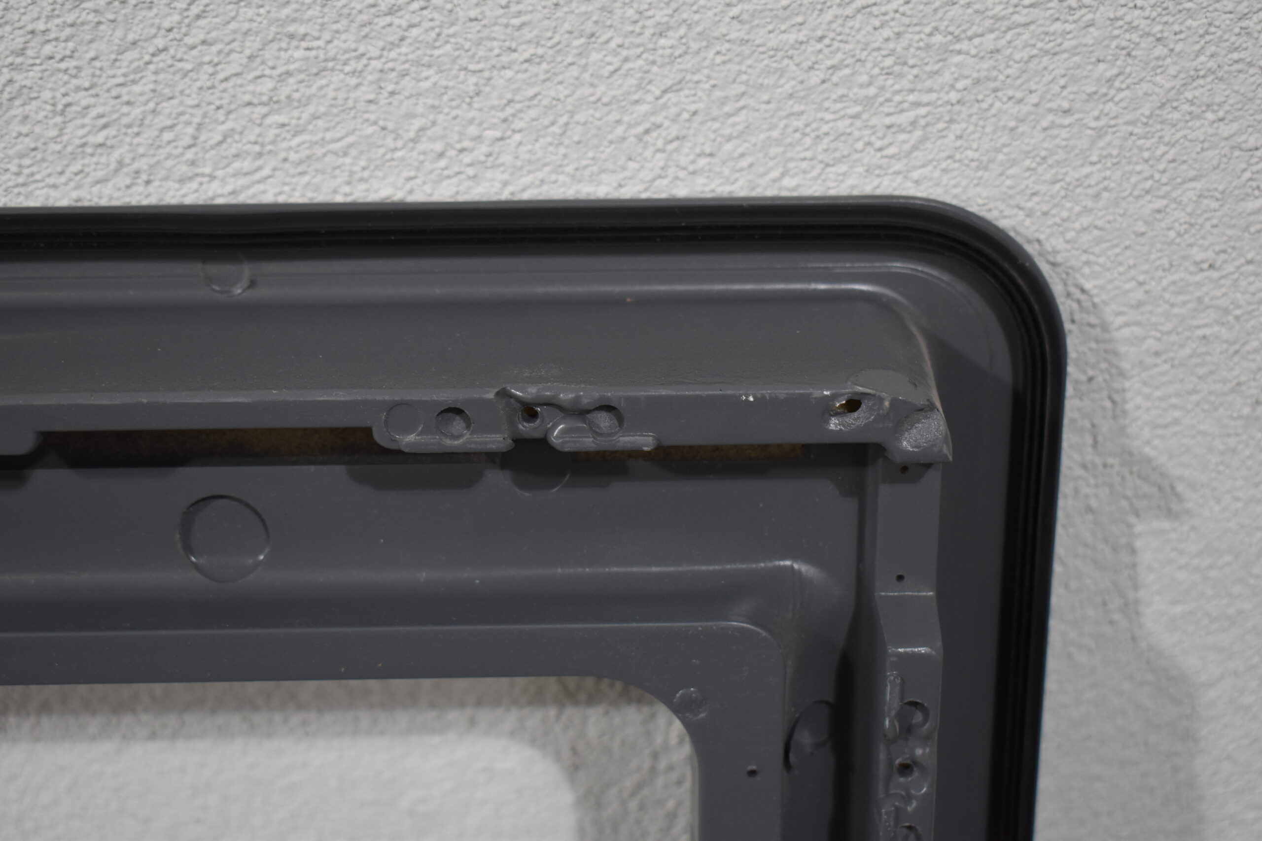 Aussenrahmen für Seitz S4 Ausstellfenster 1300x600 – Bild 7