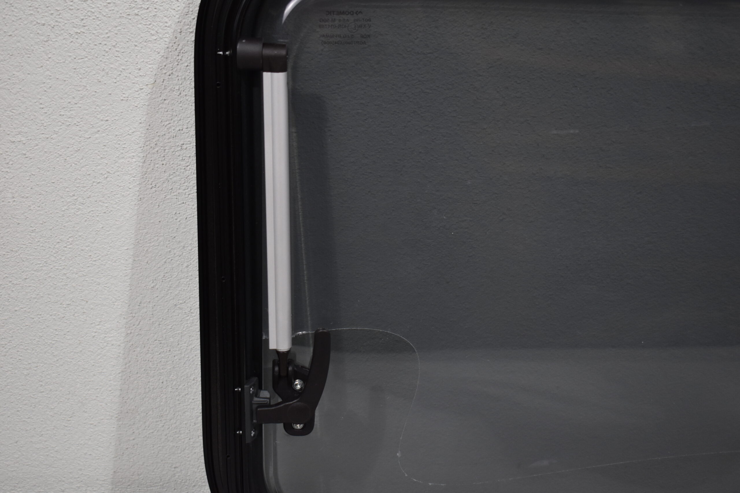 Dometic S7 P Ausstellfenster 800x450mm – Bild 7