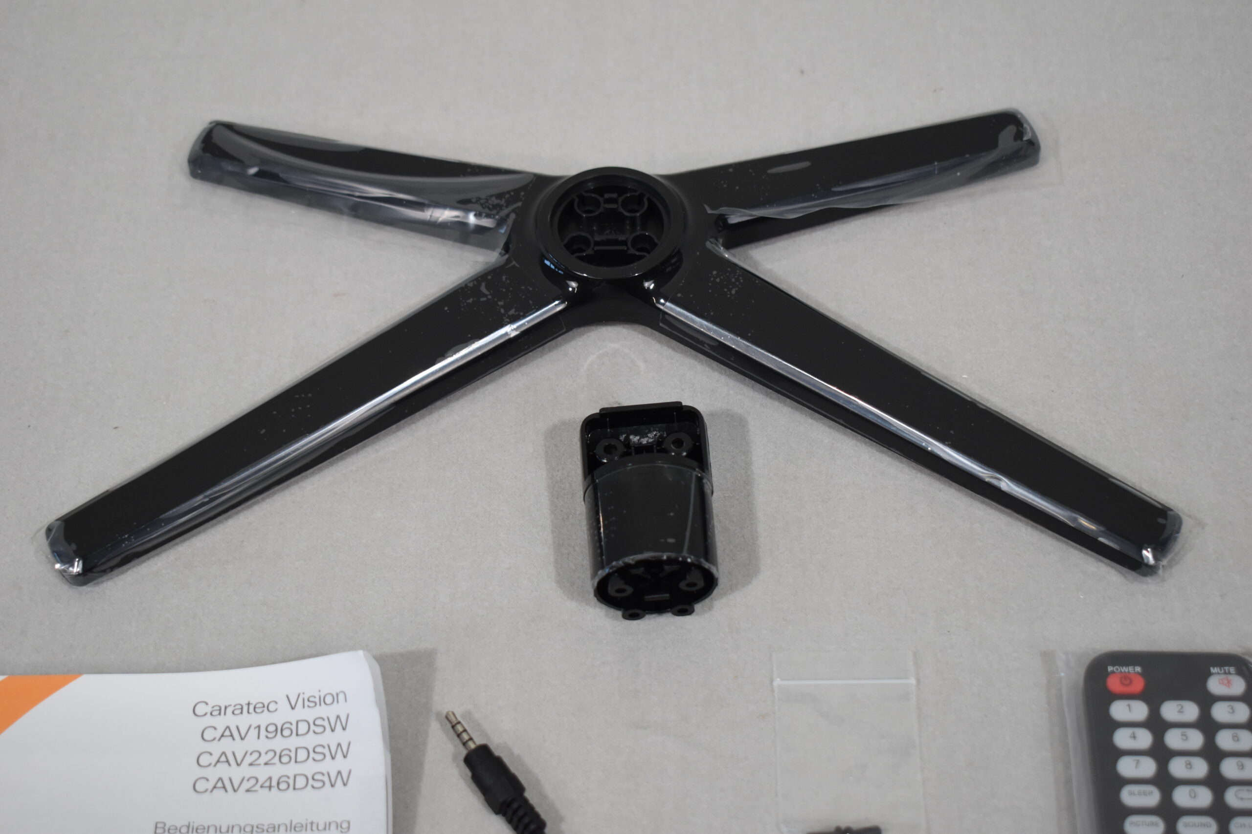 Caratec Vision Weitwinkel LED TV; 24 Zoll – Bild 12