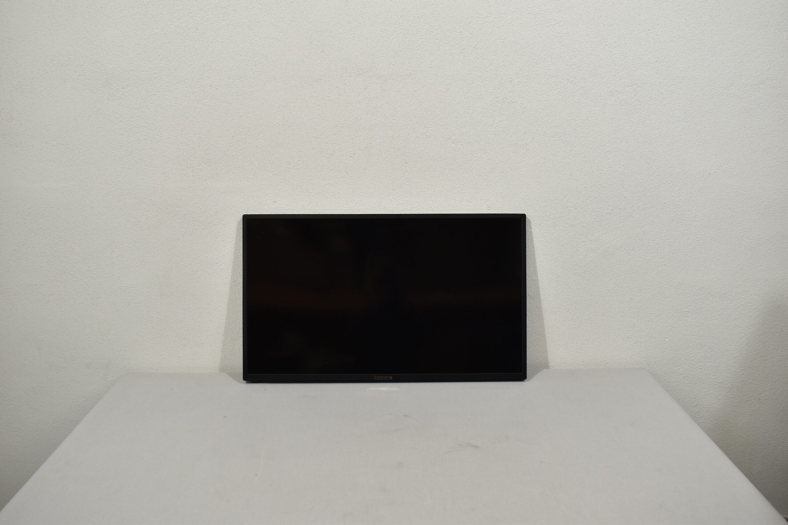 Alphatronics S-Linie 32" TV