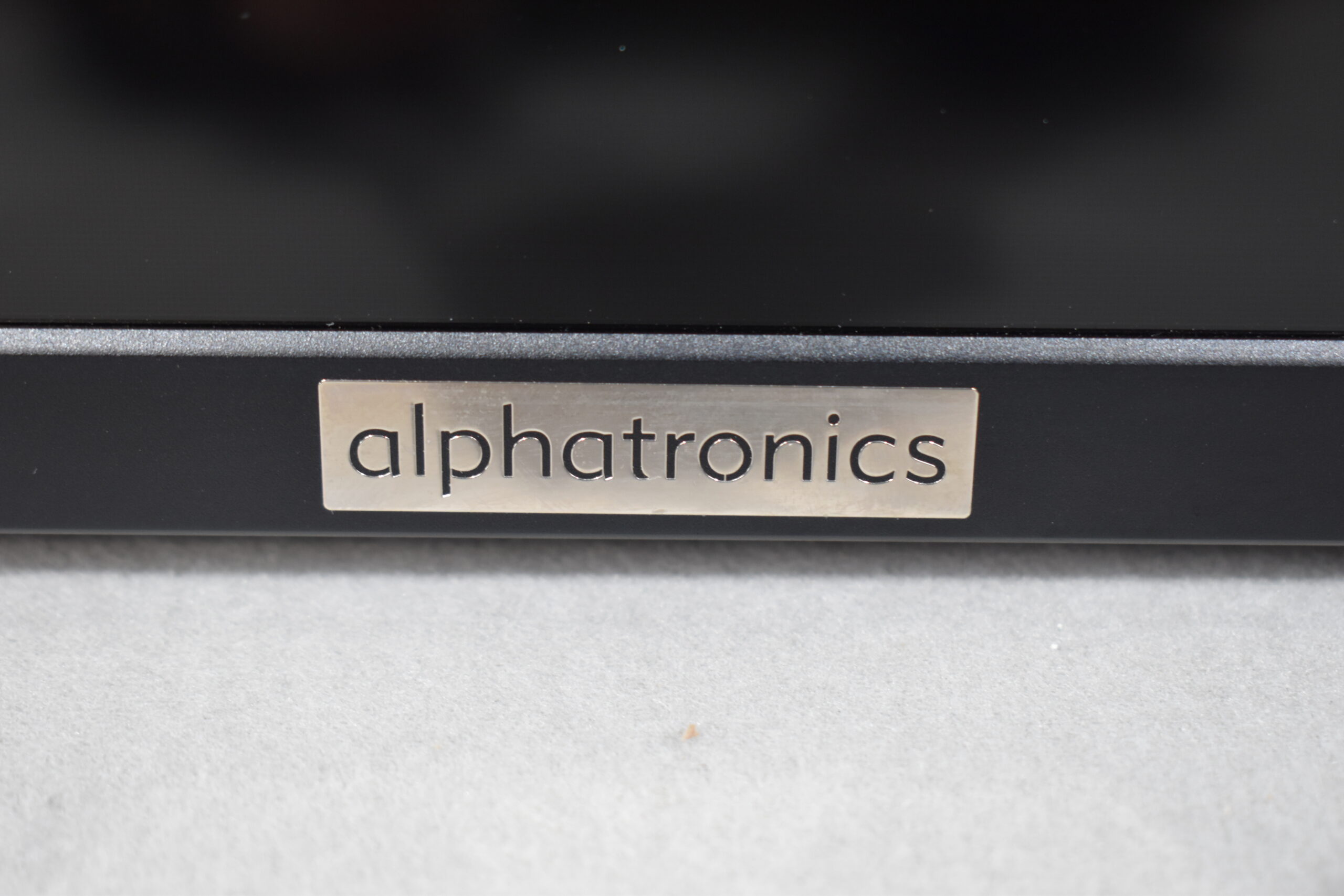 Alphatronics S-Linie 40" TV – Bild 3