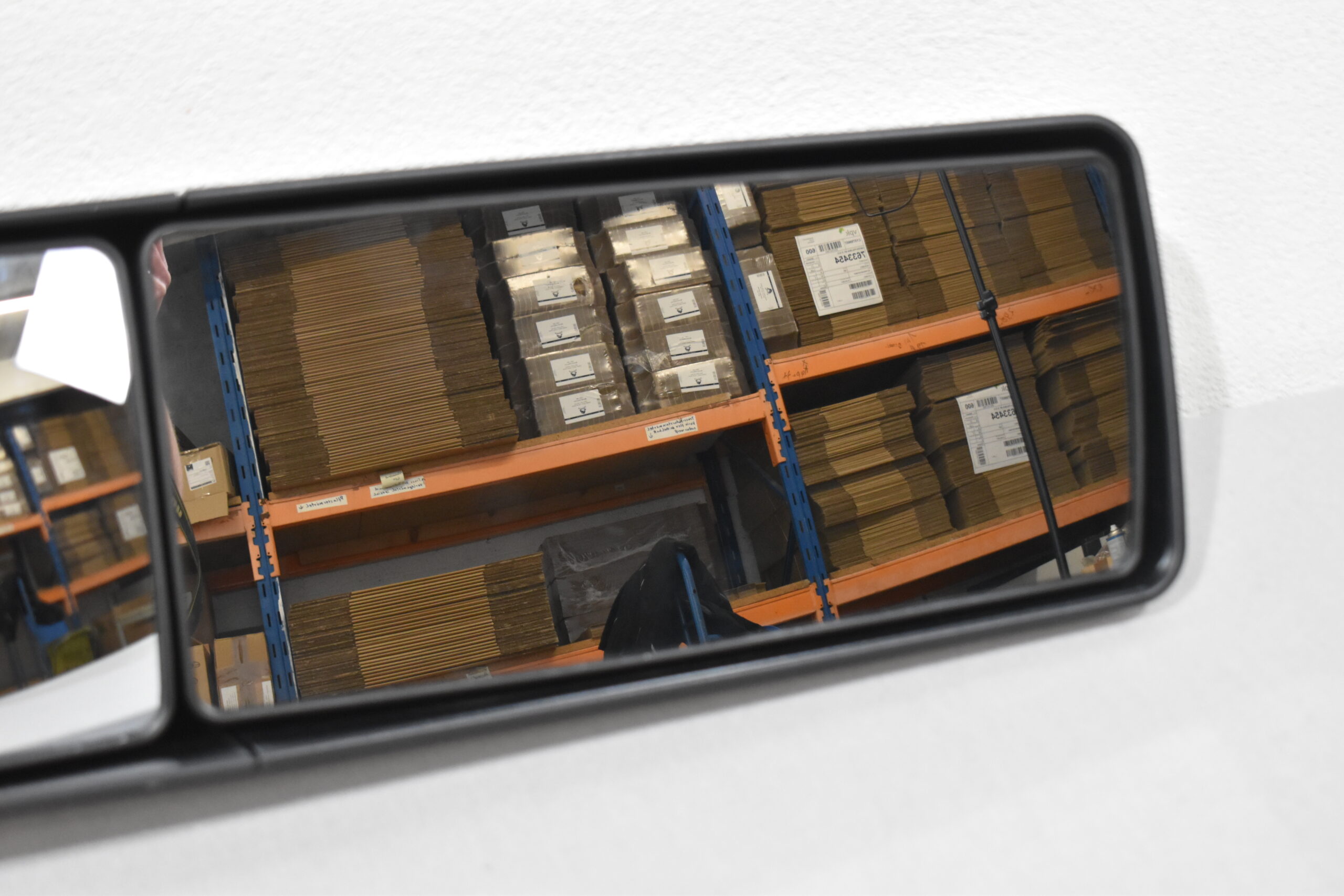 Niesmann und Bischoff Clou Liner 2 Rückspiegel; Beifahrerseite – Bild 4