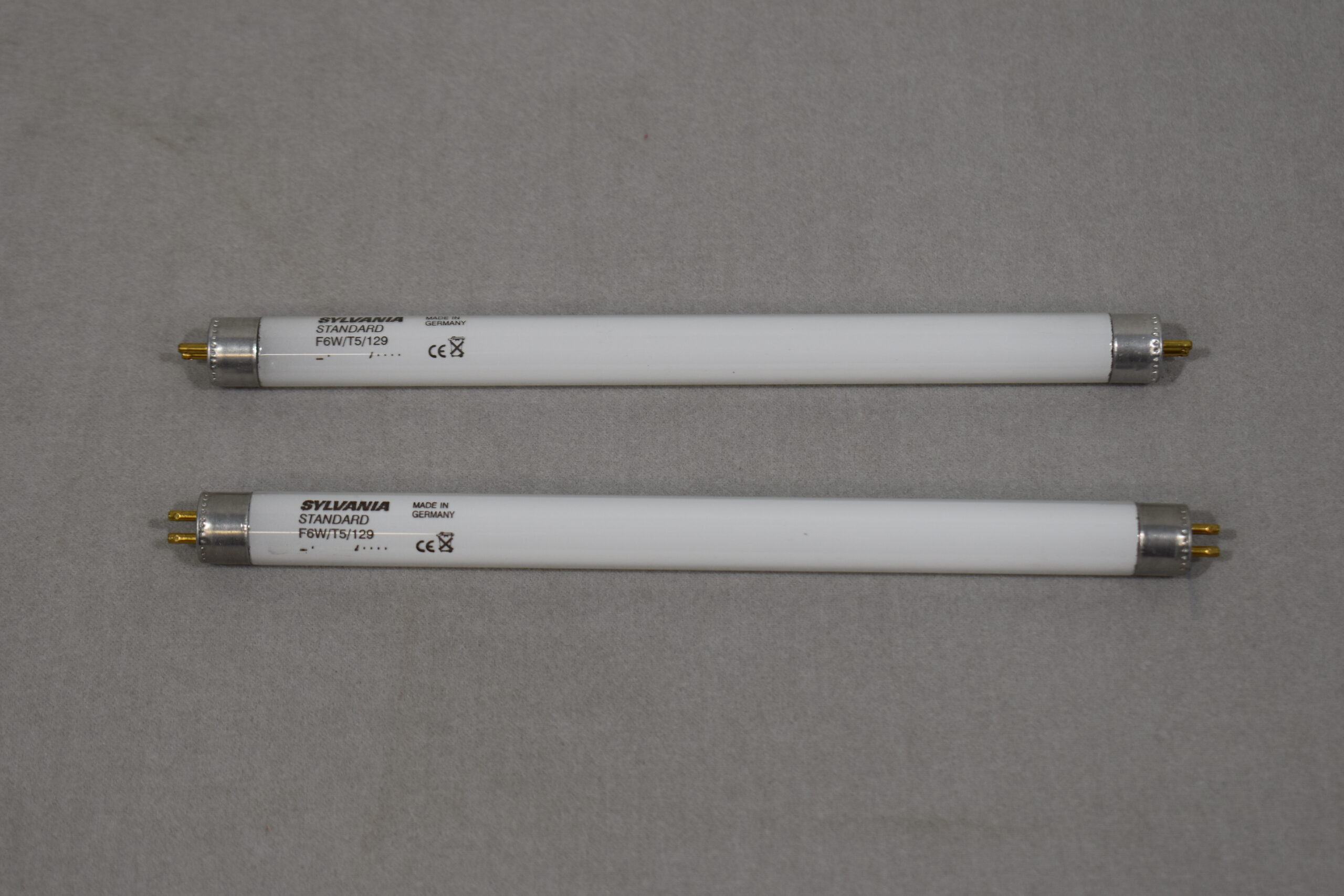 Sylvania Leuchtstoffröhren-Paar – Bild 4