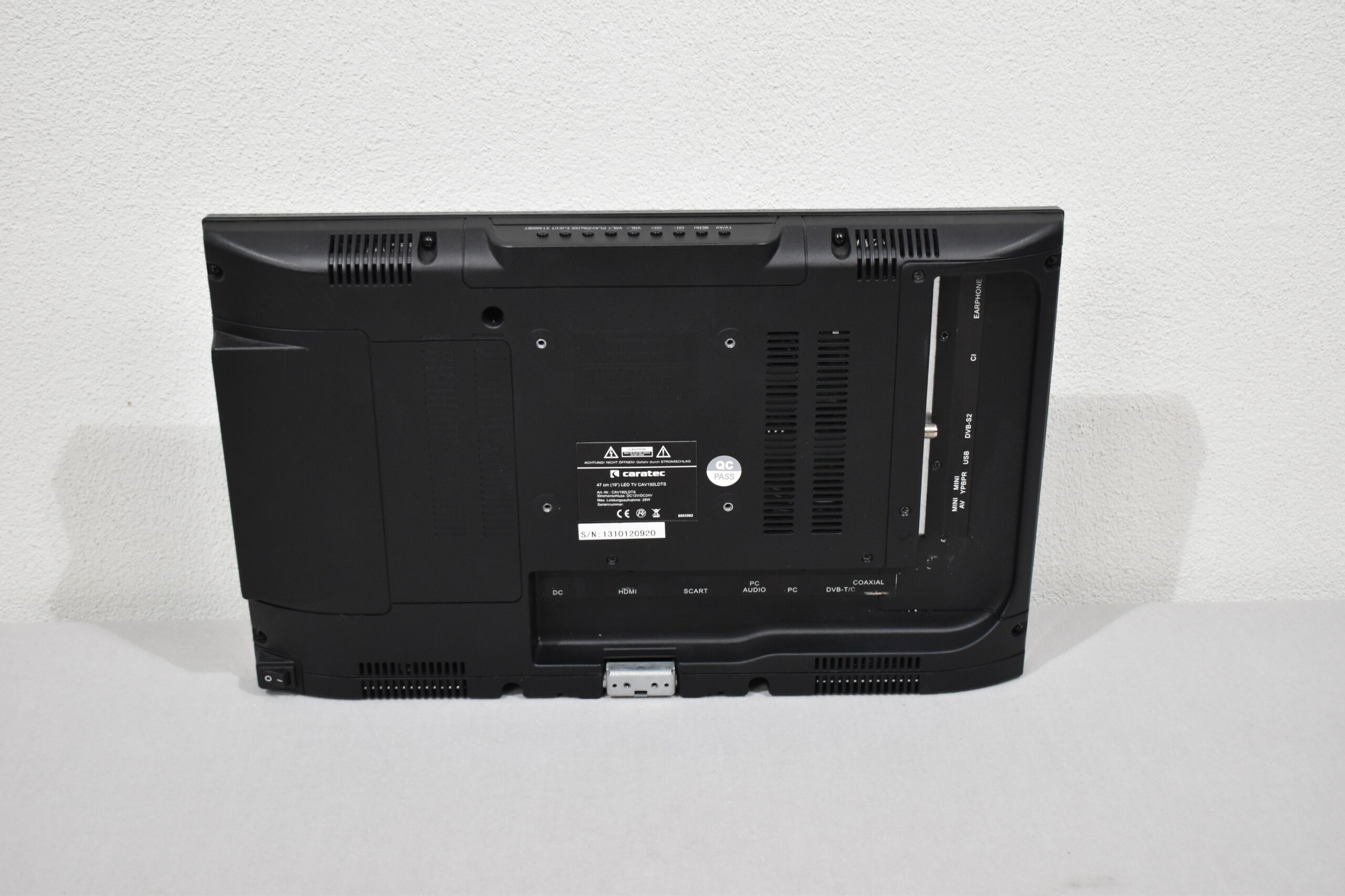 Caratec Vision LED TV; 22" – Bild 6