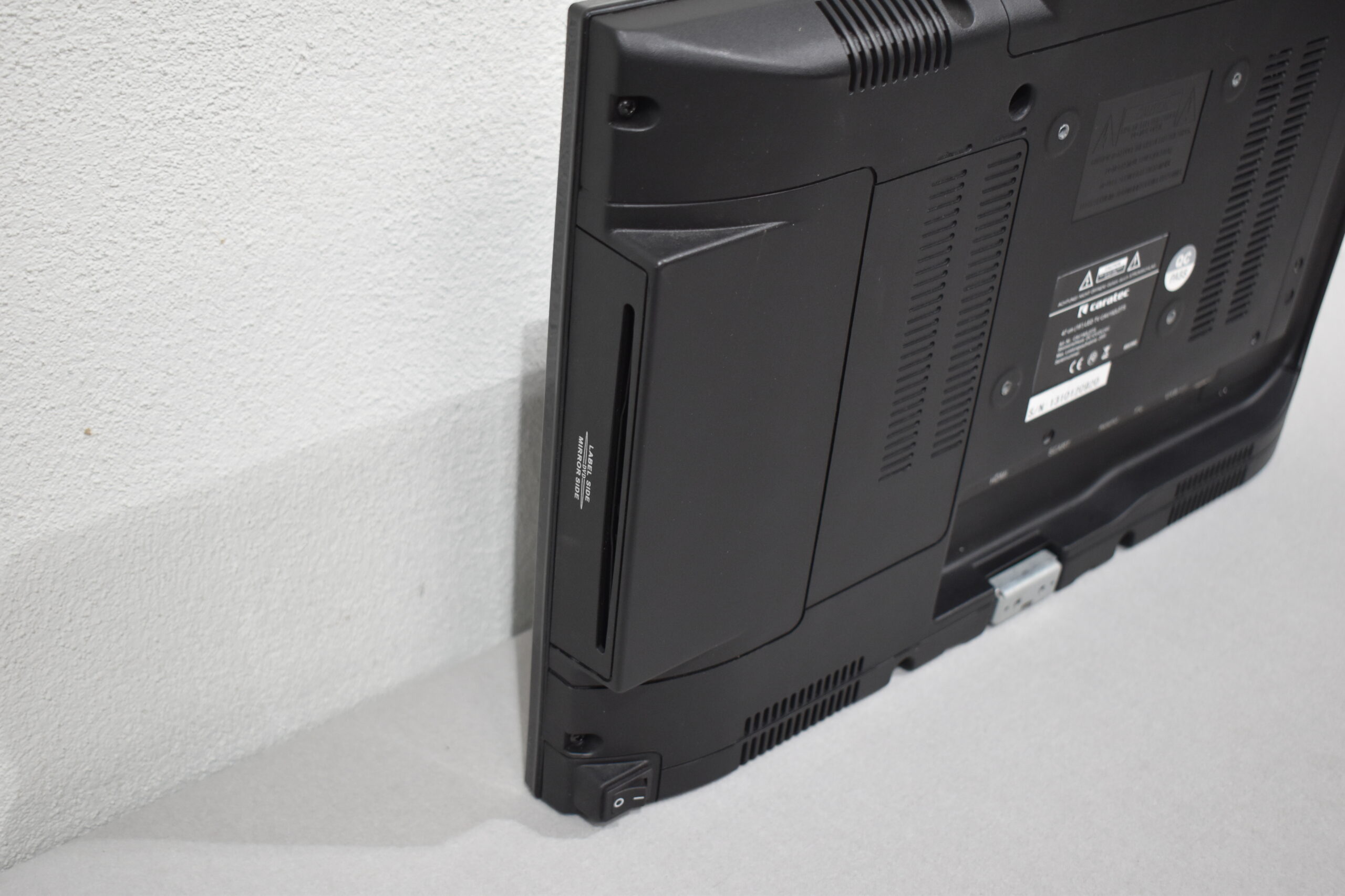 Caratec Vision LED TV; 22" – Bild 11