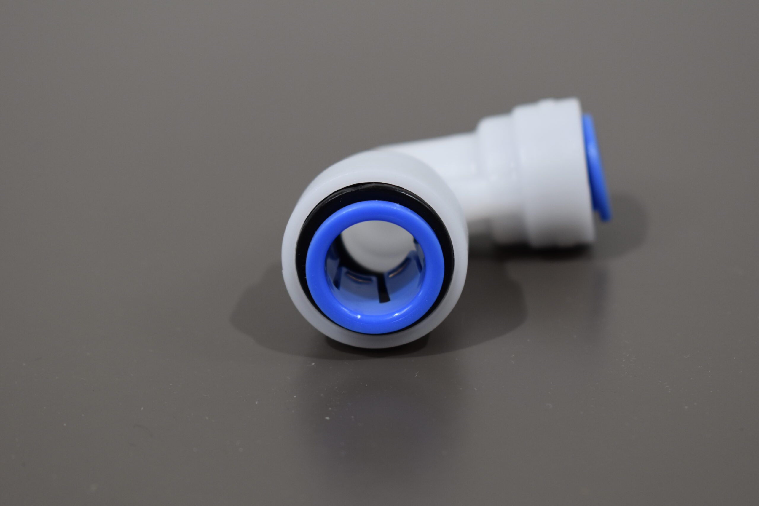 Truma 90 Grad Kniestück / Steckverbinder; 12/10mm – Bild 4