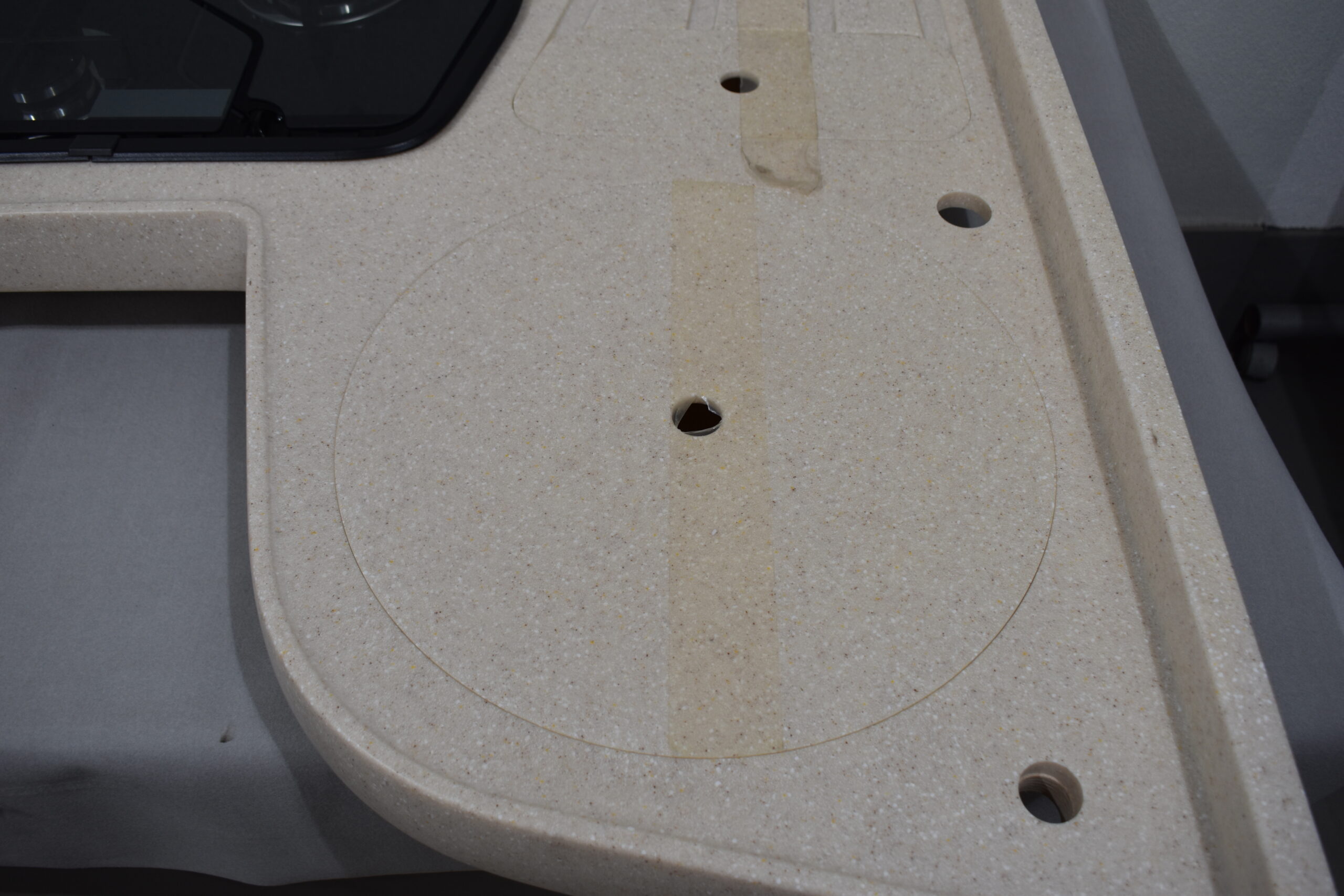 Niesmann und Bischoff Küchenplatte mit Thetford Gaskocher – Bild 11