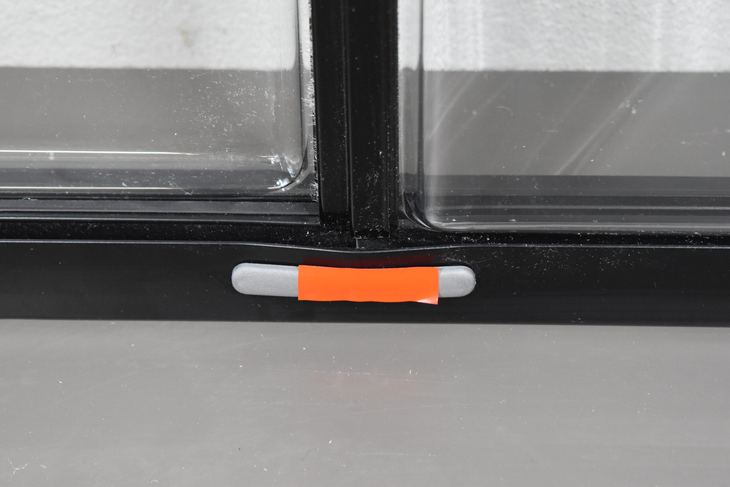 Dometic S7 Schiebefenster 1400x600mm; schwarz – Bild 4