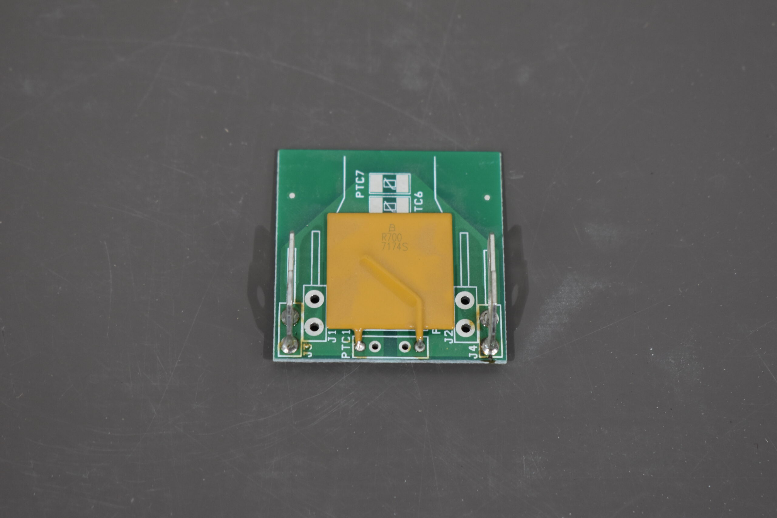 Platine / Sicherung Polyswitch NE 7A N.133819 – Bild 2