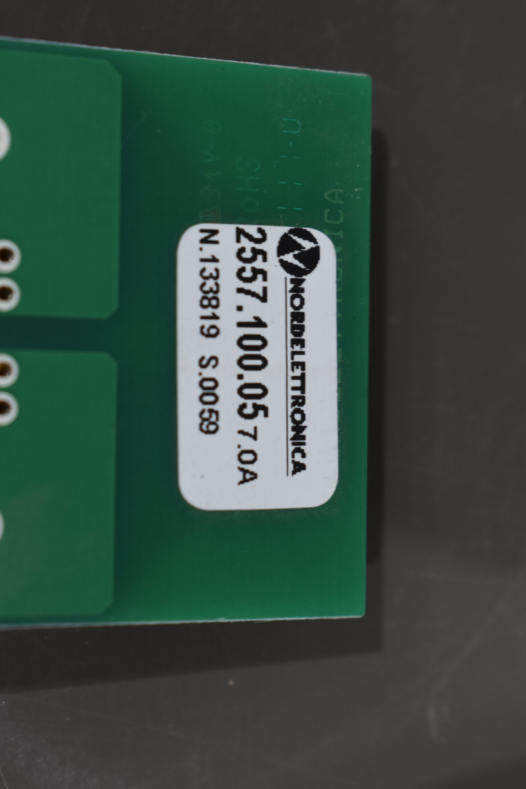 Platine / Sicherung Polyswitch NE 7A N.133819 – Bild 5