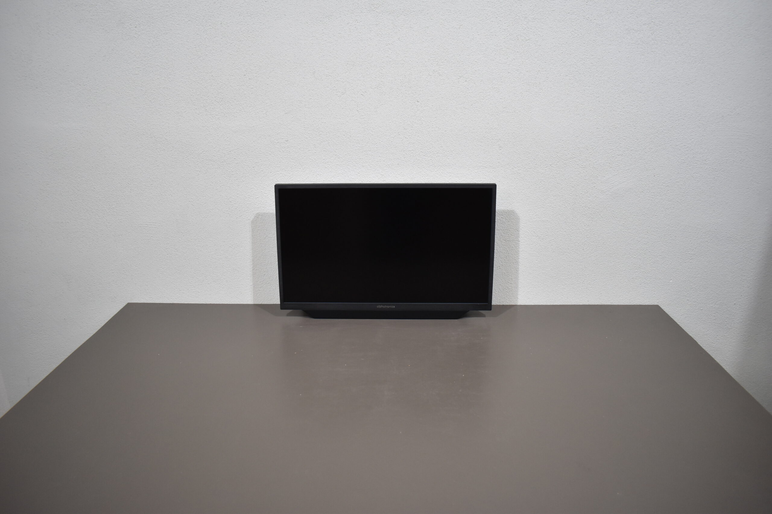 Alphatronics SLA-24 DSBAI+H Smart TV 24"