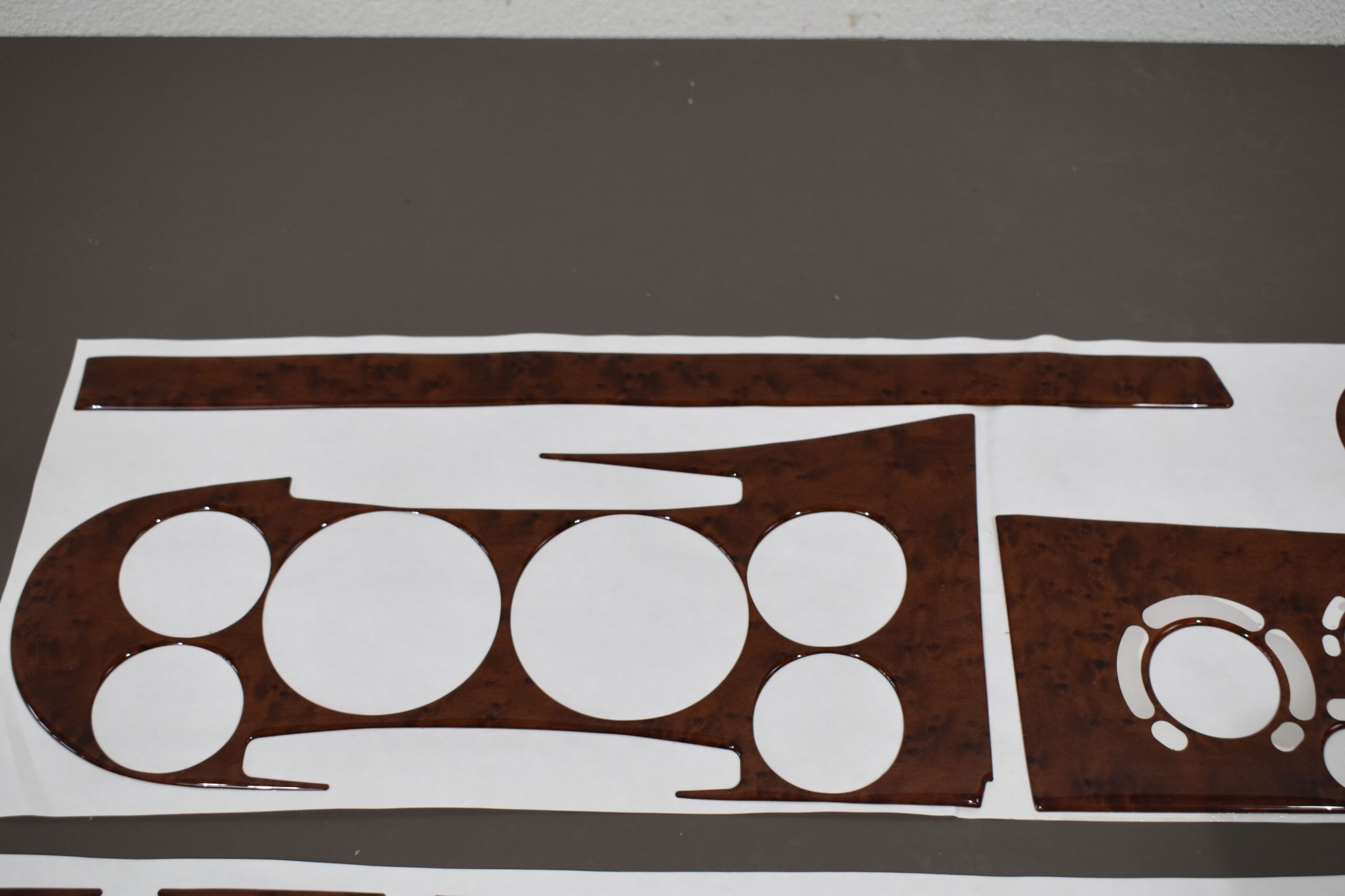 9 teiliges Dekor für Iveco Daily; ab BJ 11.2000 – Bild 4