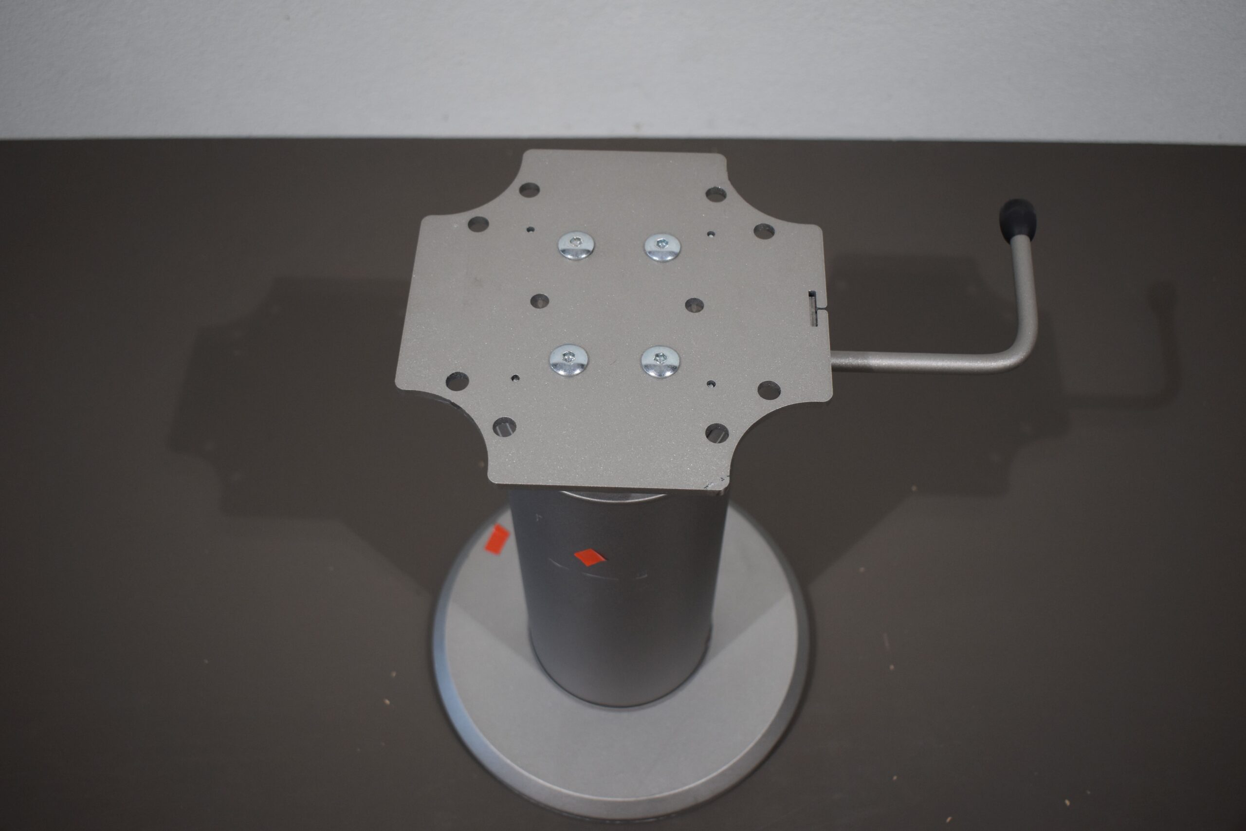 Möbelwerk Ilse Tischbein höhenverstellbar 740/365mm – Bild 3