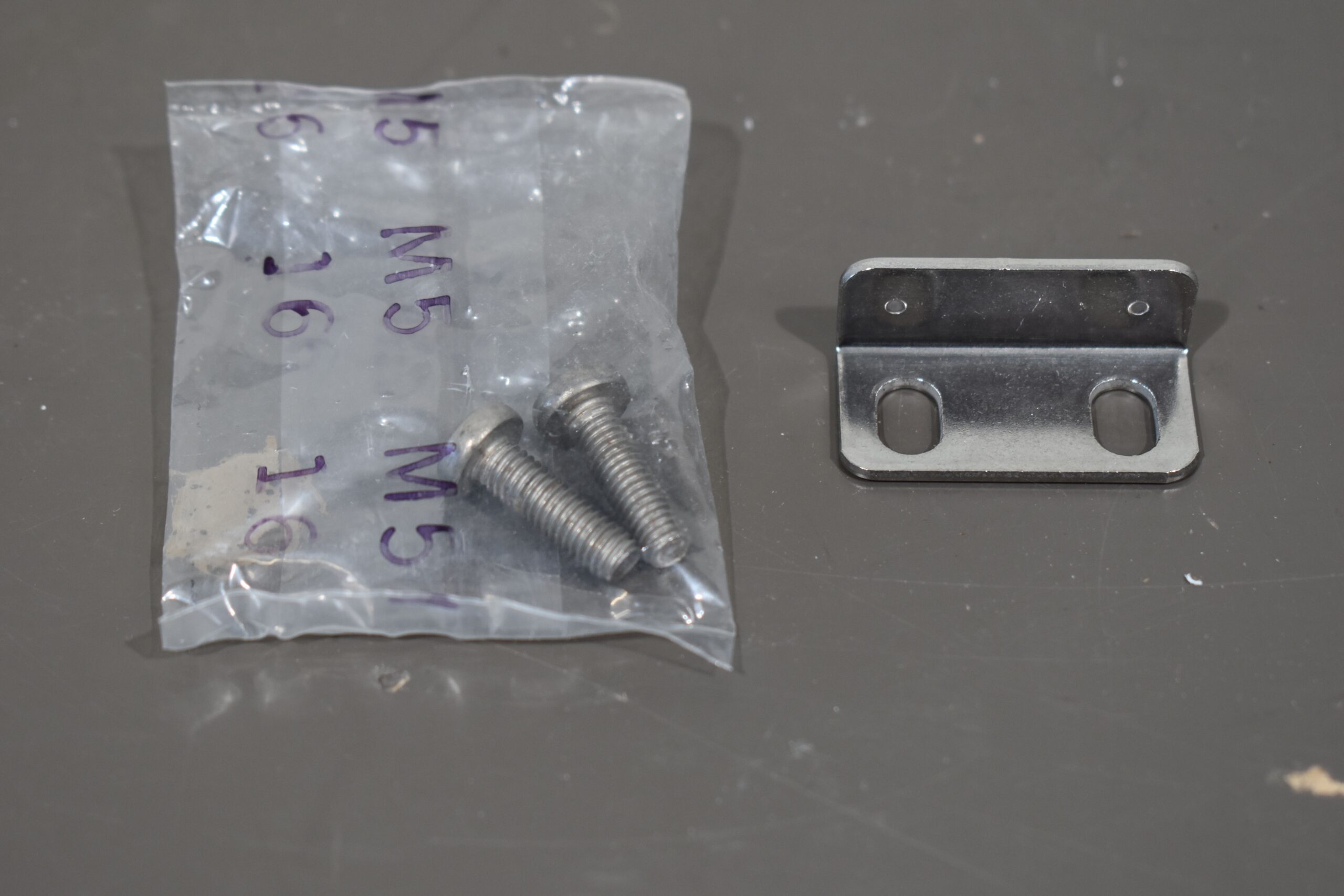 Southco M1-63 Flush Pull Schnappverschluss / Zugriegel – Bild 6