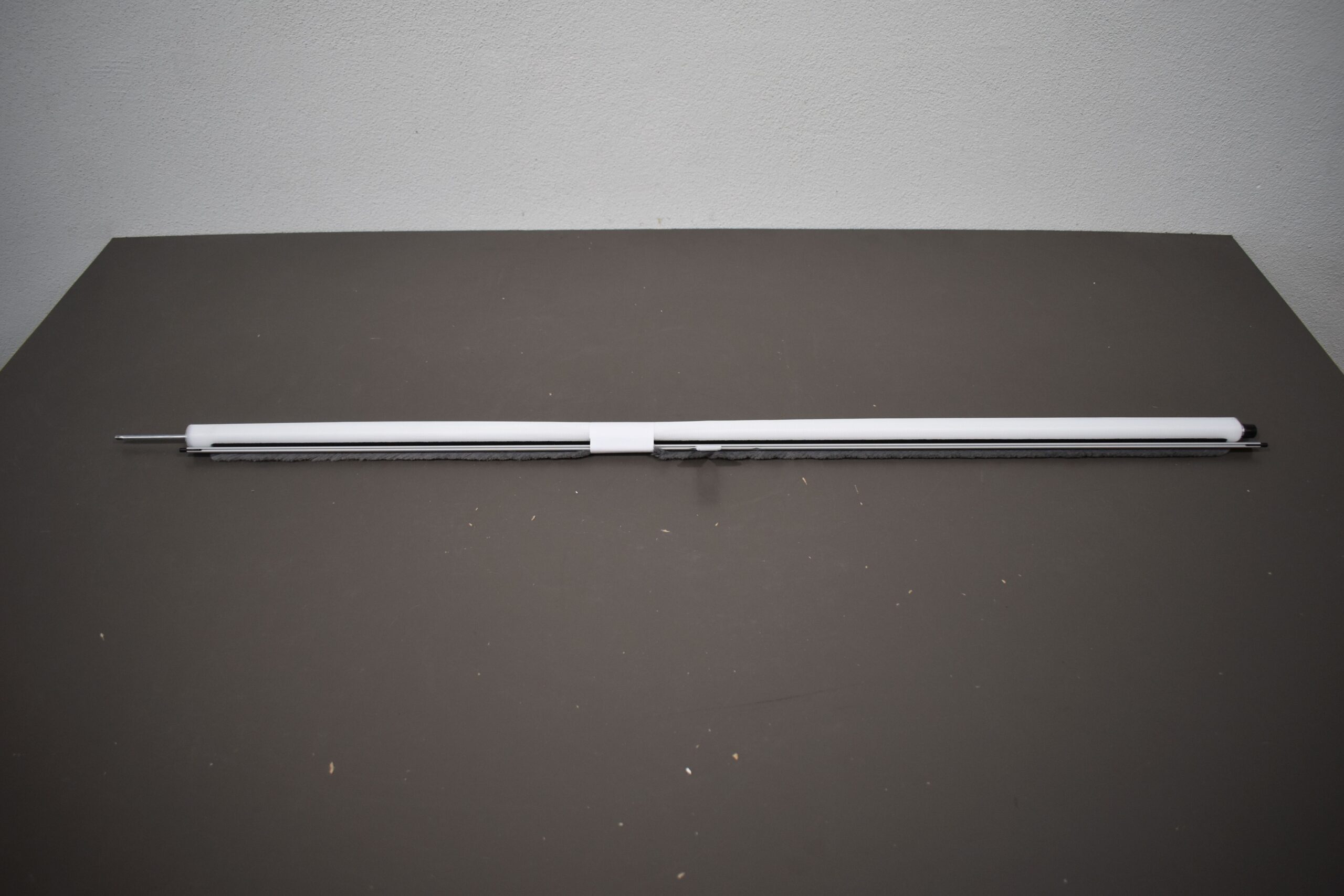 Fliegengitter / Fliegenschutzrollo 1070x1120mm – Bild 2