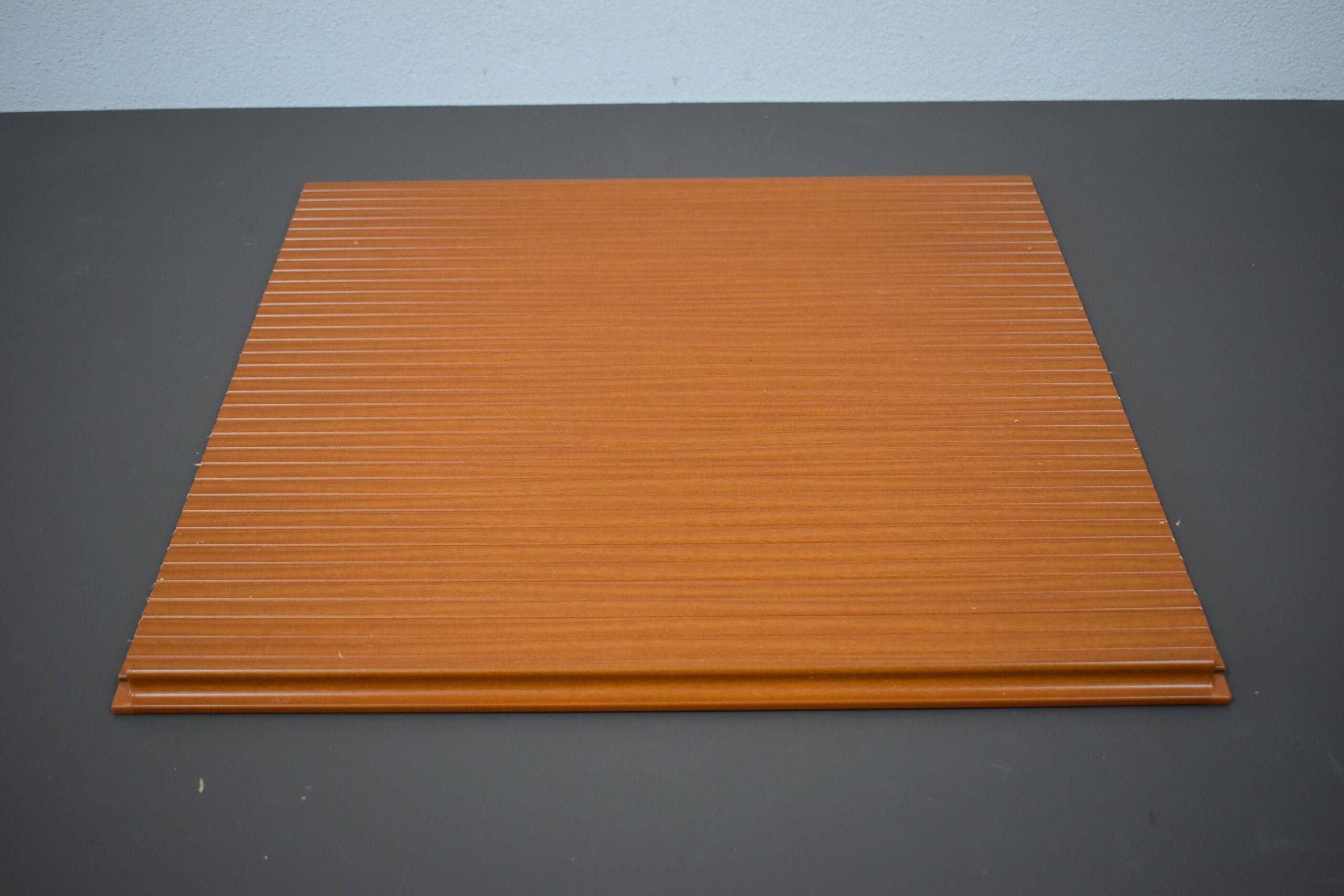 Rolladenmatte mit Griffleiste; Alu Metall, 595x610mm – Bild 2