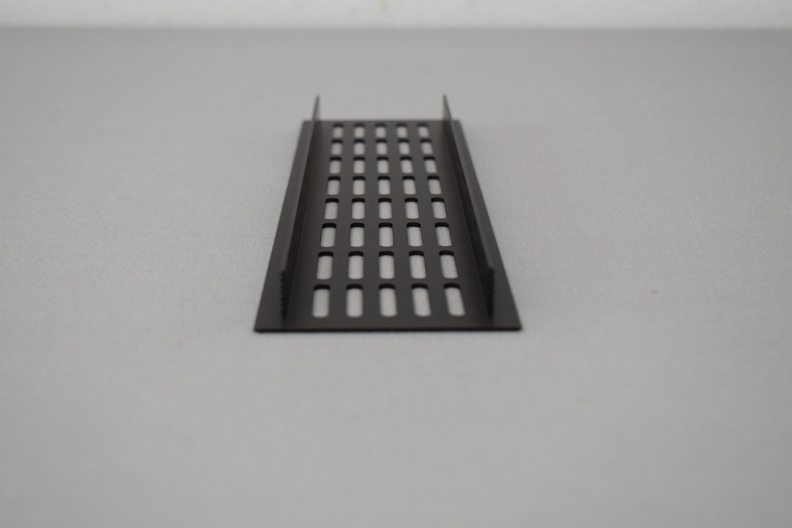 Belüftungsgitter / Stegblech dunkel braun; 280x65mm – Bild 9