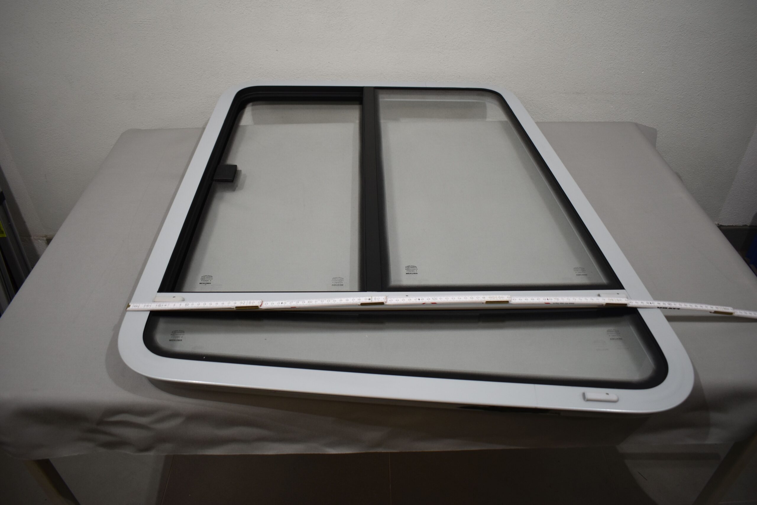 Niesmann und Bischoff Mekuwa Schiebefenster Beifahrerseite – Bild 9