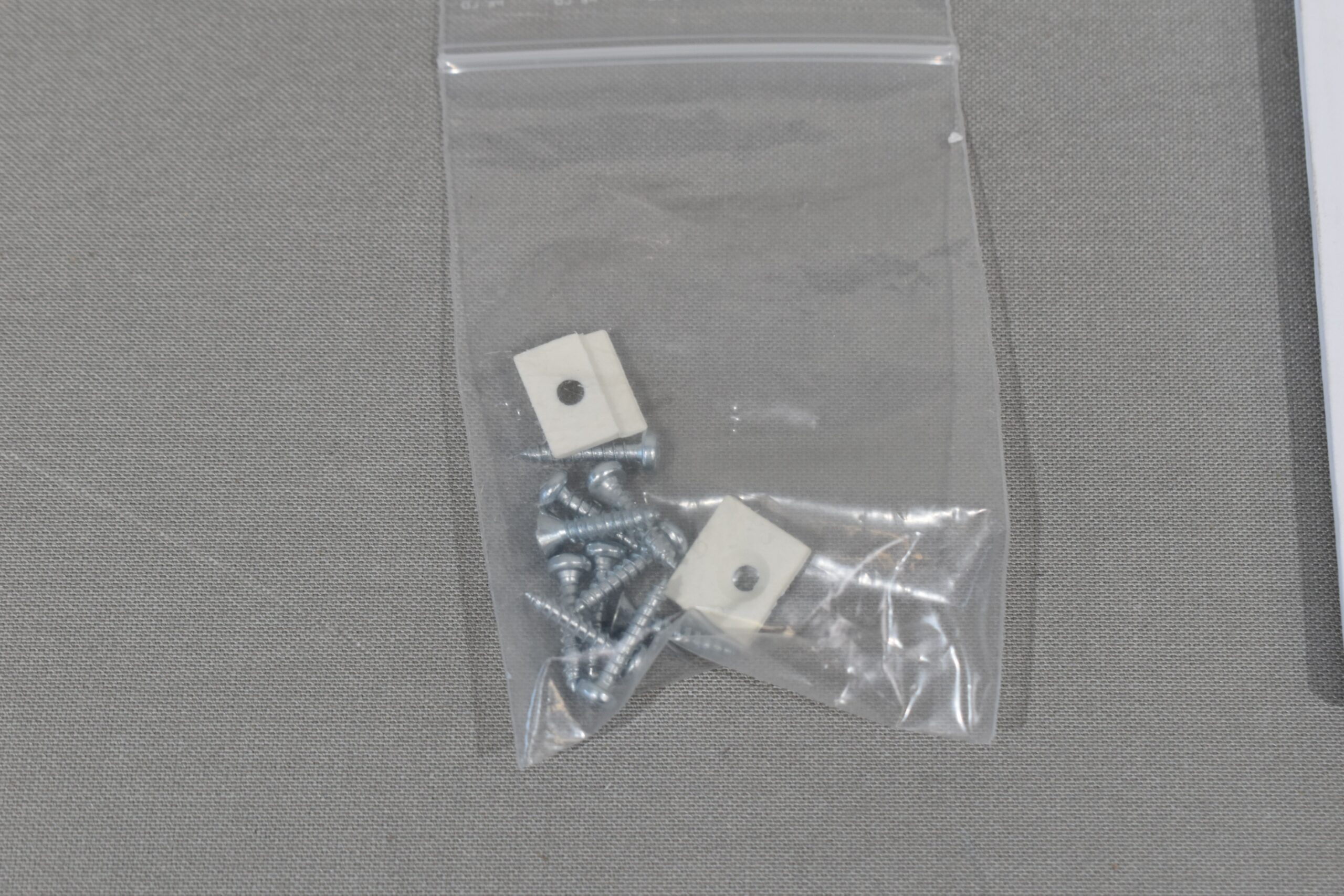 Dometic Mini-Doppel-Kassettenrollo DB1R 1580x630mm – Bild 8