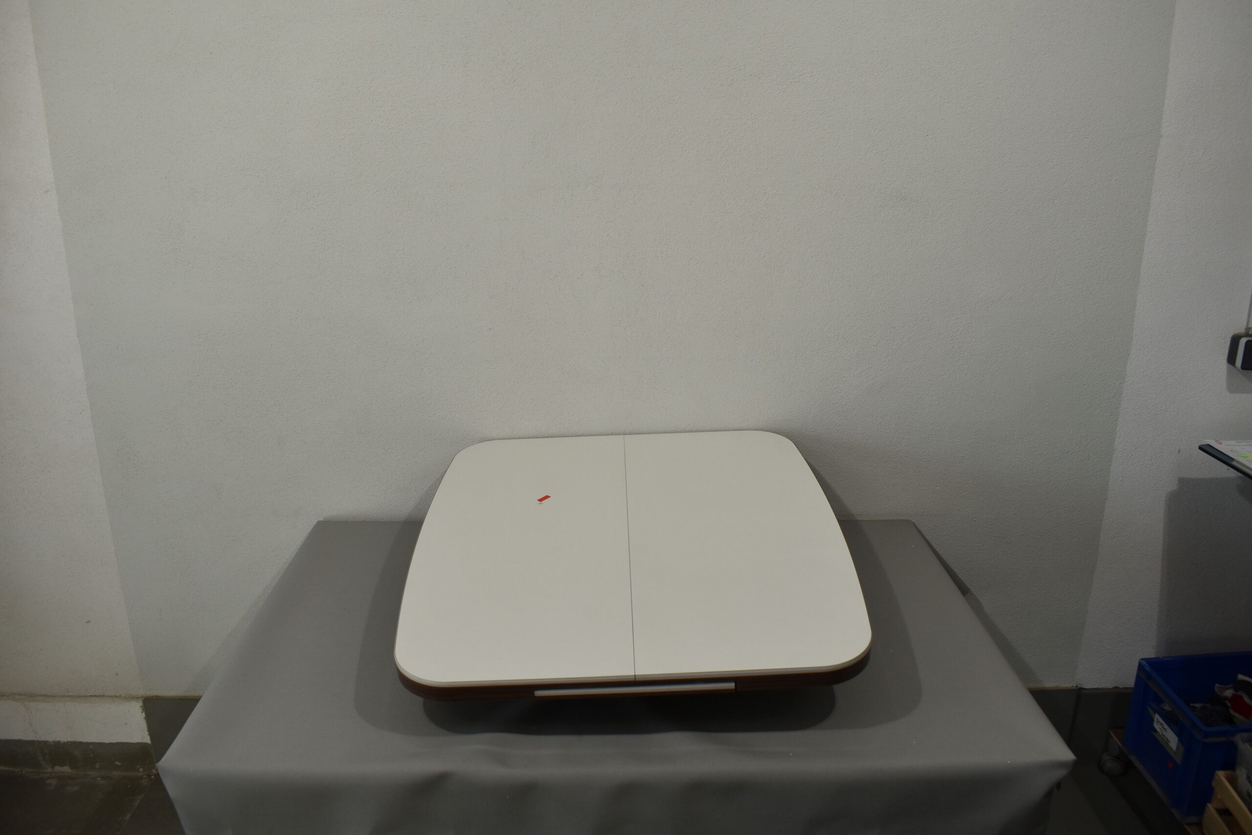 Tischplatte 40x870x800mm; weiß/dunkel braun