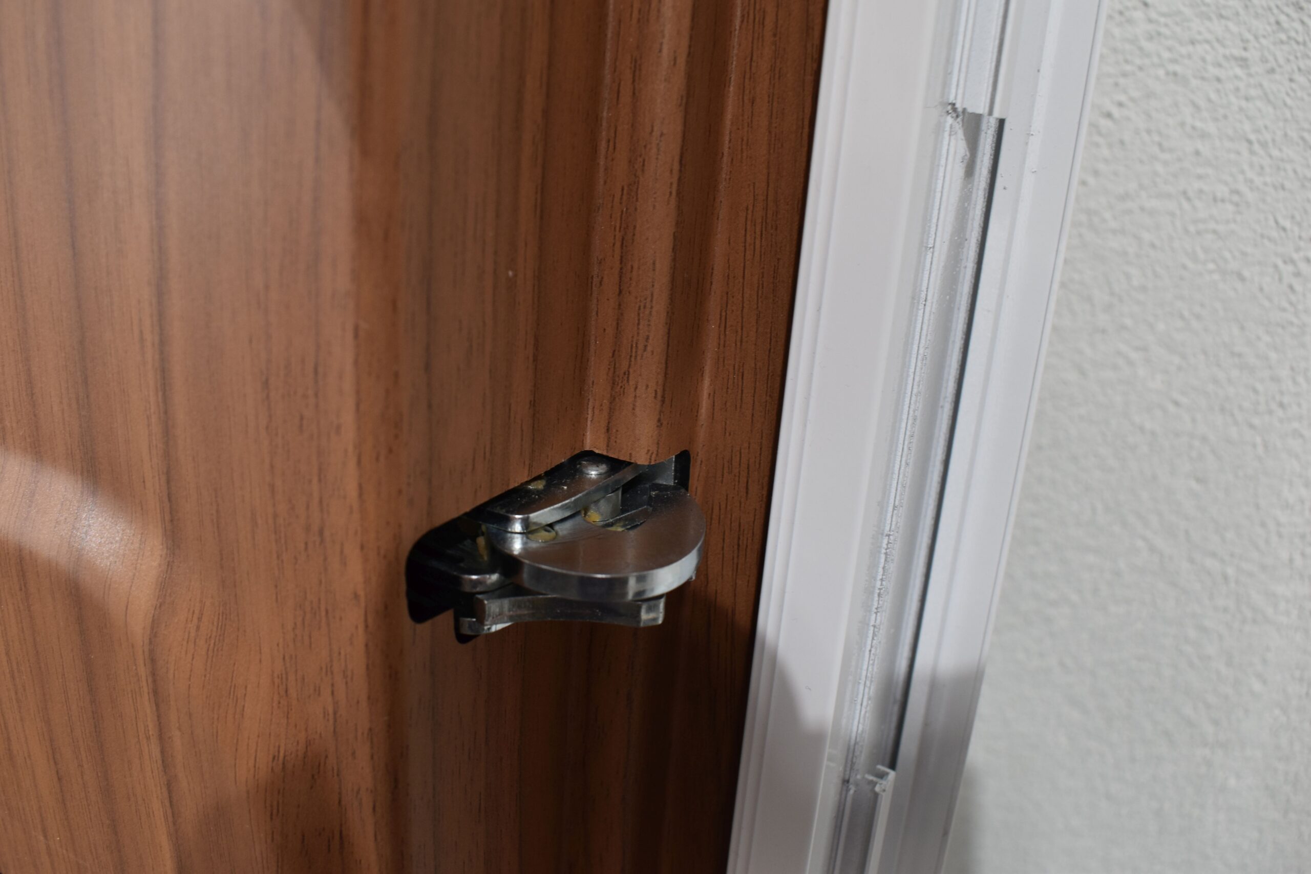 Niesmann und Bischoff Arto Tegos Aufbautür mit Rahmen; weiß/schwarz; 1820x615mm – Bild 17