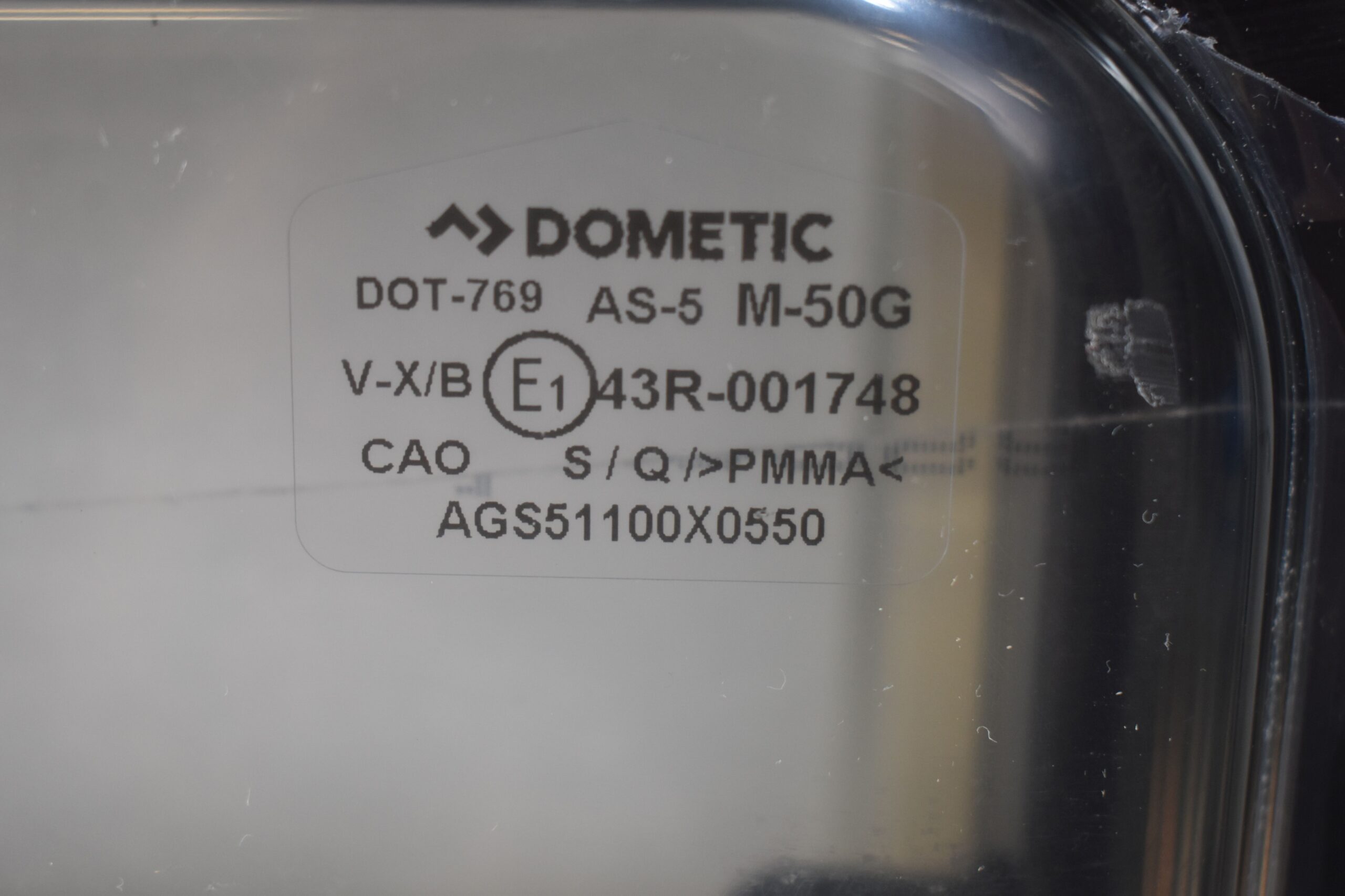 Dometic S4 Ausstellfenster mit Innenrahmen 1100x550mm – Bild 3