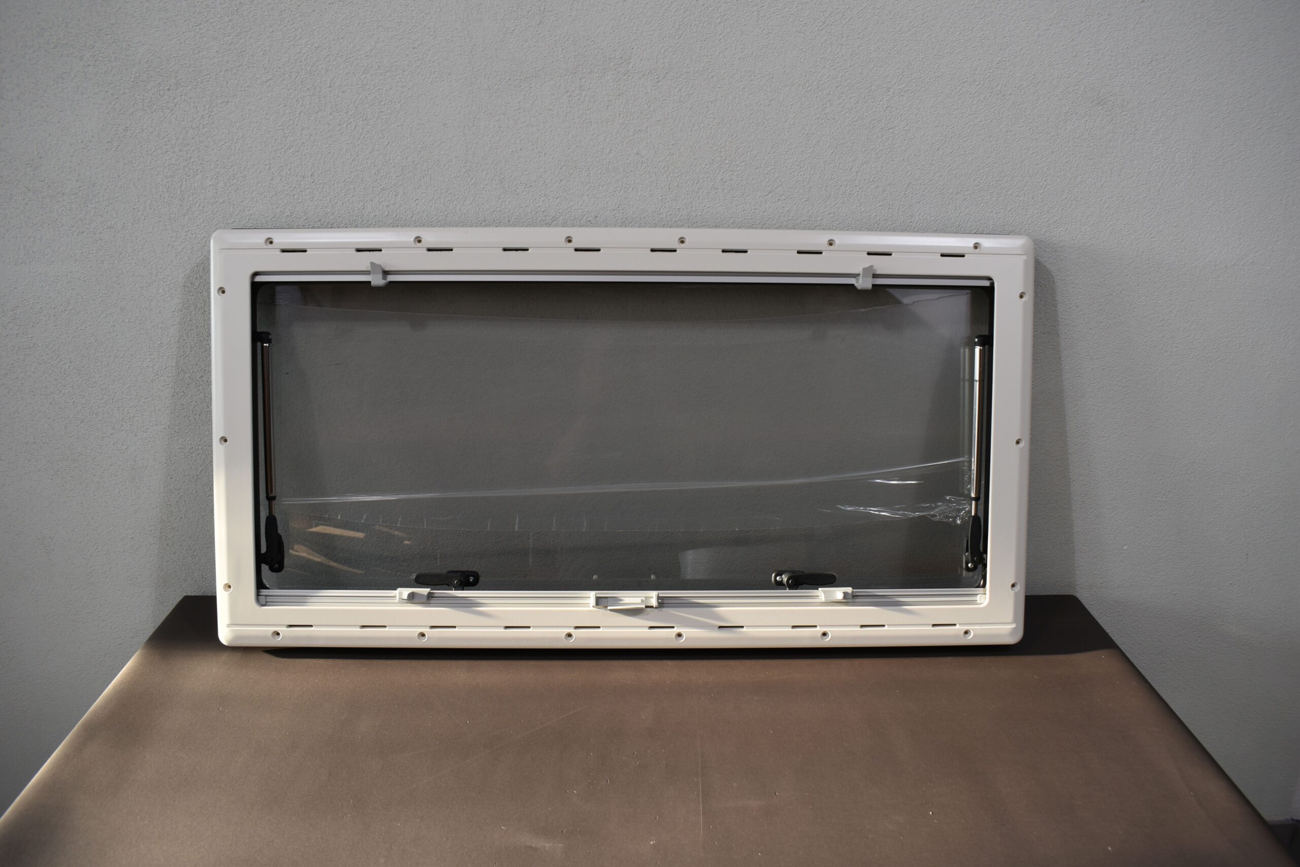 Dometic S4 Ausstellfenster mit Innenrahmen 1100x550mm – Bild 5