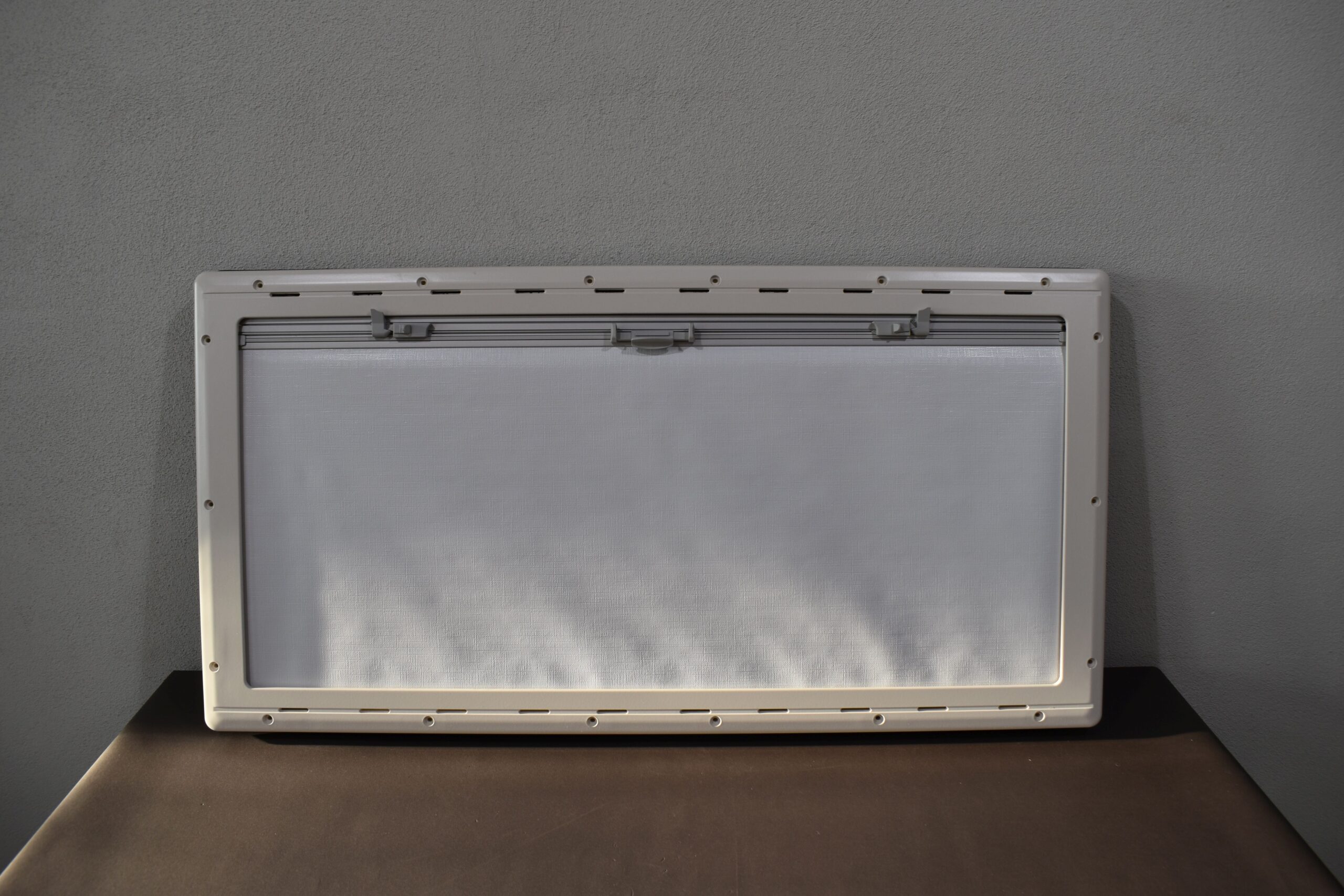 Dometic S4 Ausstellfenster mit Innenrahmen 1100x550mm – Bild 6