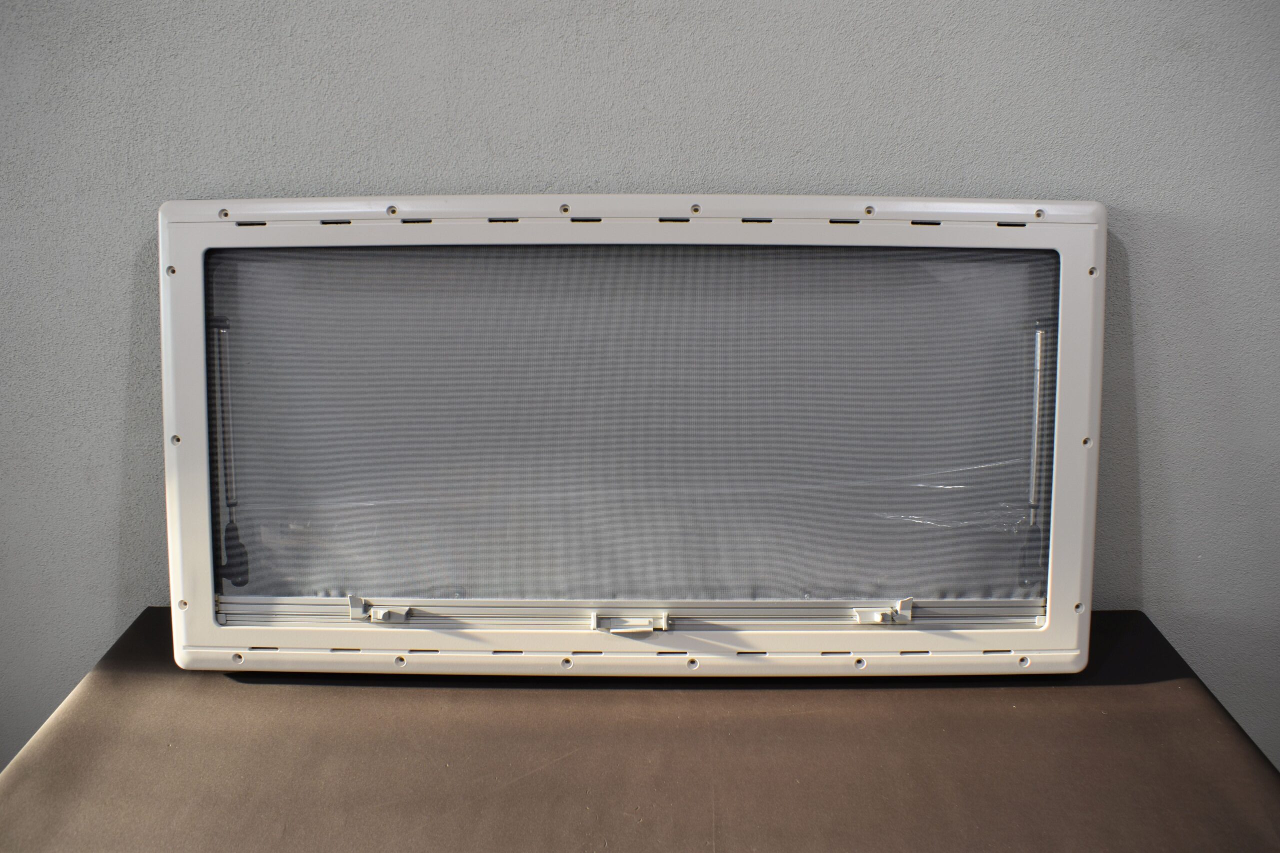 Dometic S4 Ausstellfenster mit Innenrahmen 1100x550mm – Bild 7