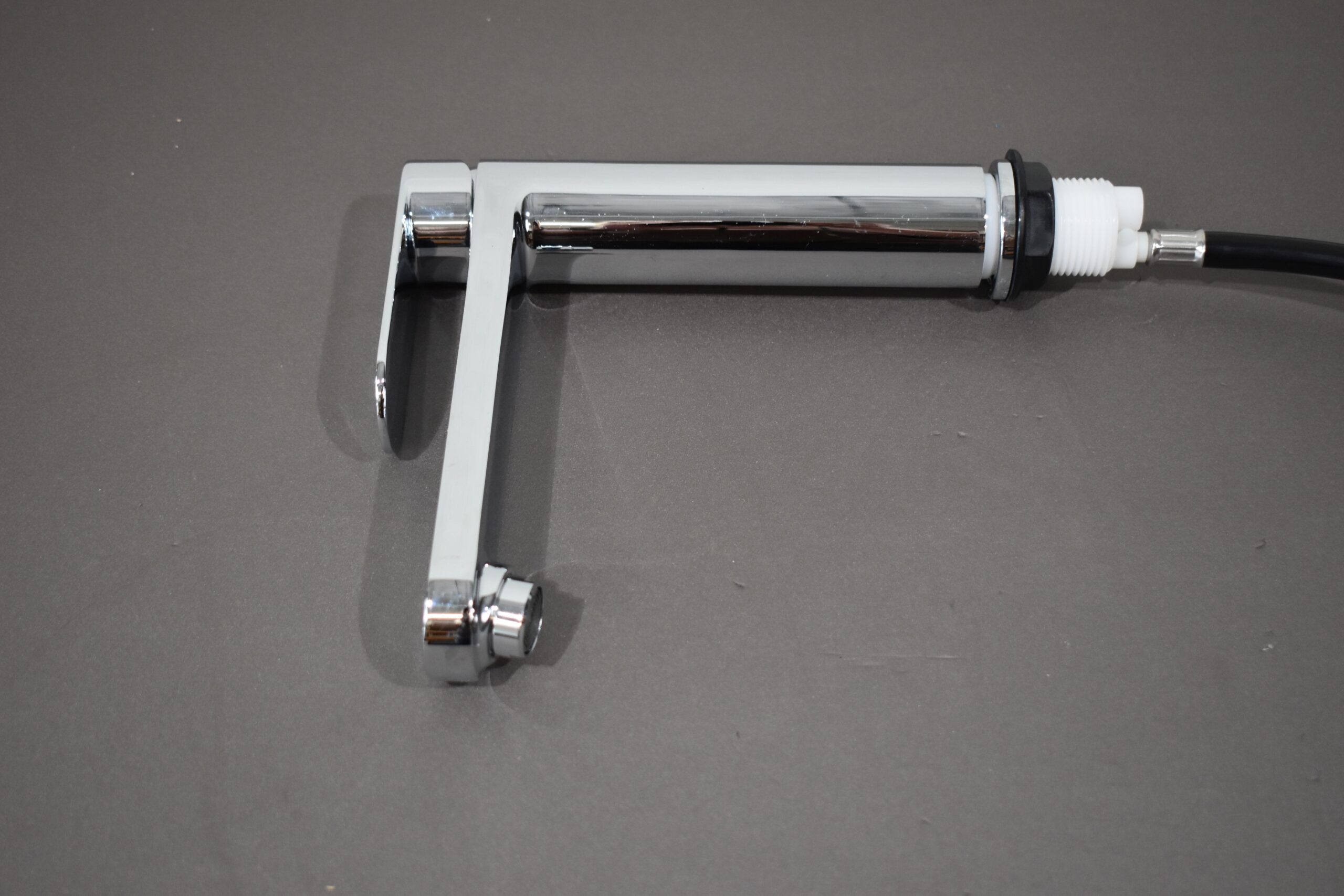 Wasserhahn verchromt für Wohnmobil – Bild 3