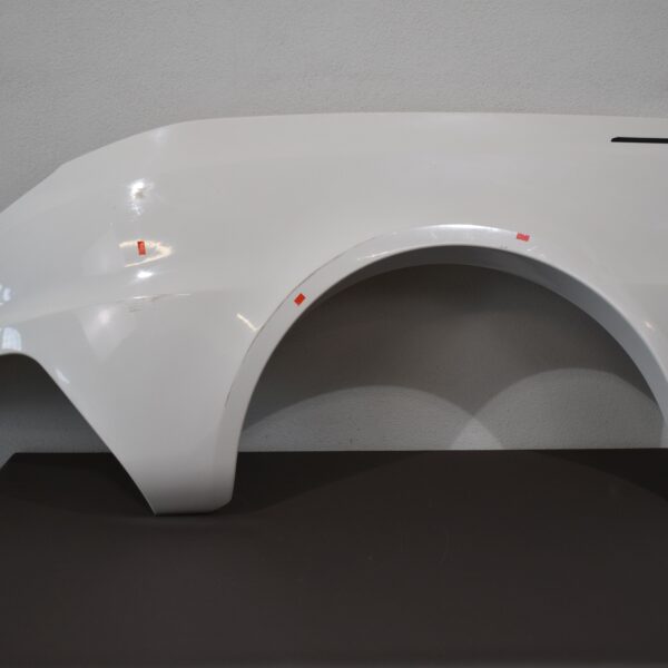 Alternative view of Hymer Radlaufblenden-Verkleidung links