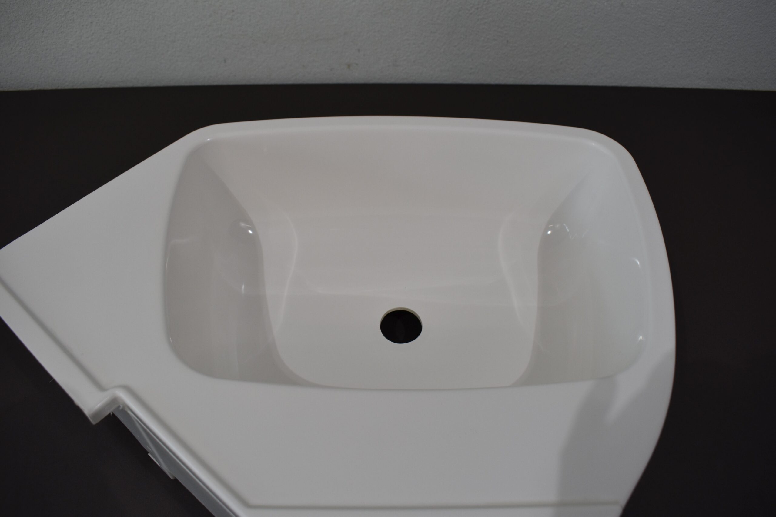 Niesmann und Bischoff Hymer Waschbecken – Bild 9