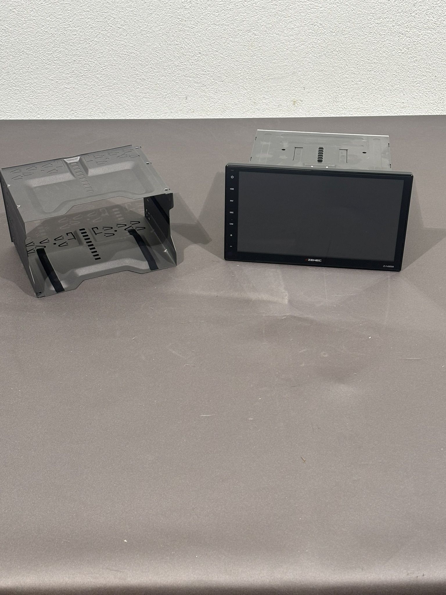 Zenec Navigationssystem Z-N956 – Bild 2