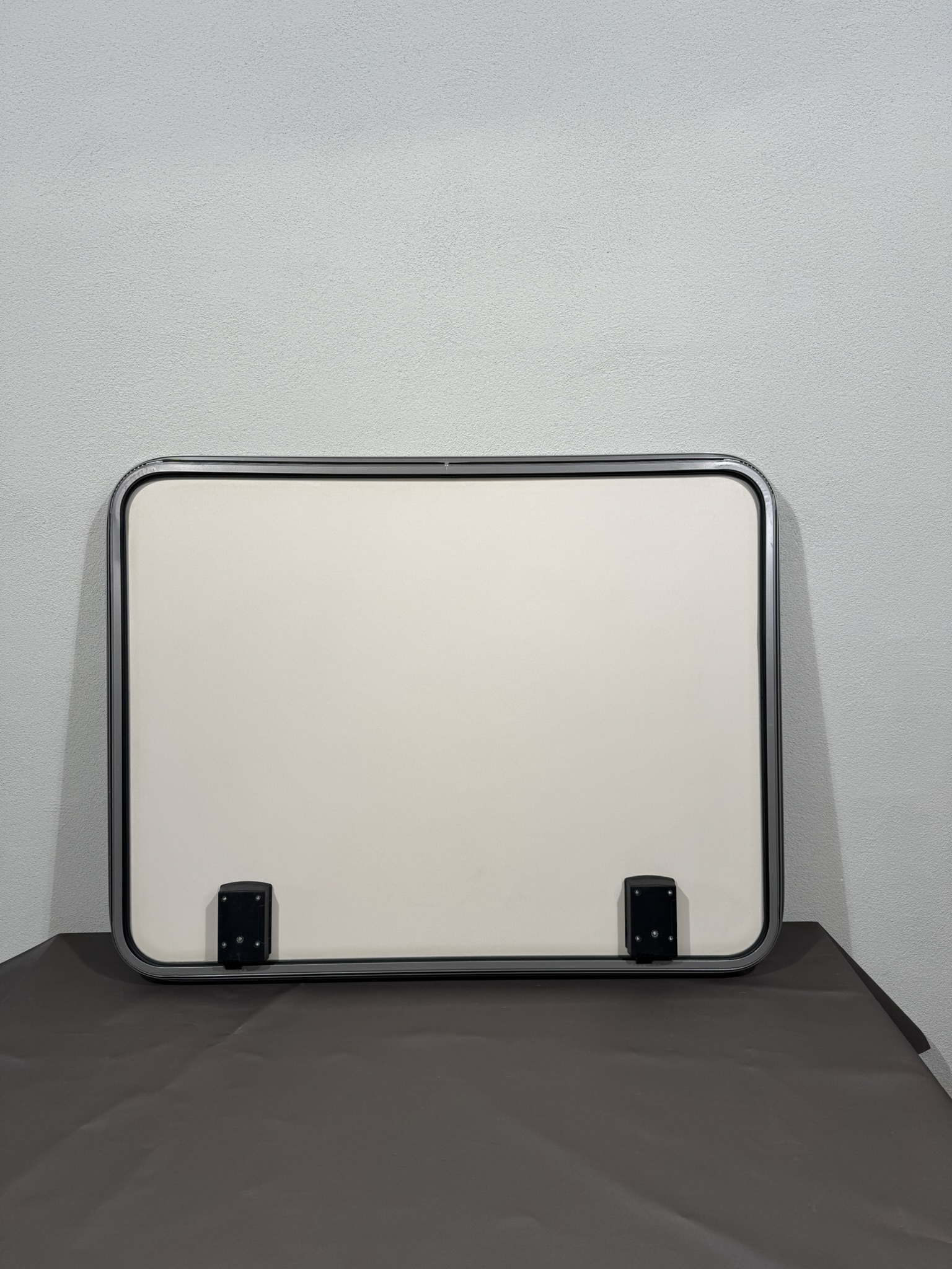 Serviceklappe Wohnmobil weiß/grau 113x88cm – Bild 5